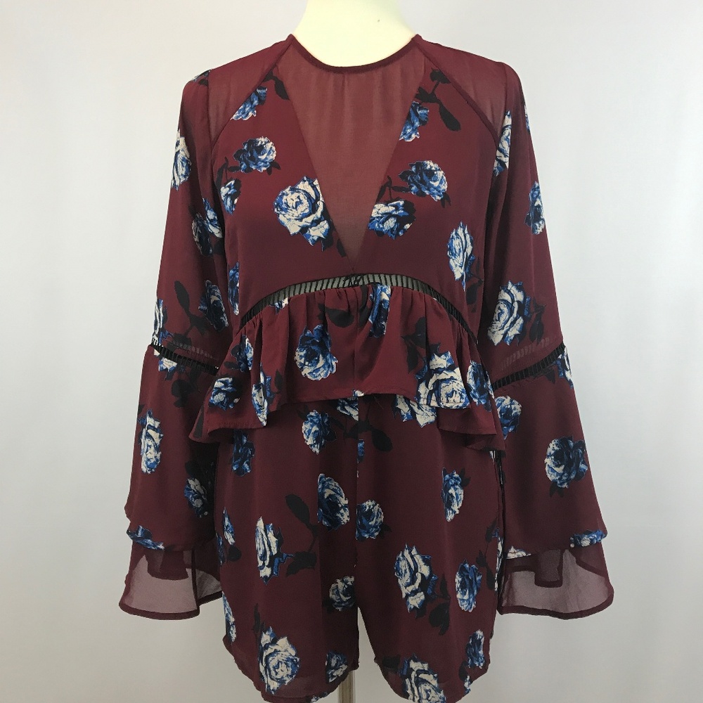 NWOT Set My Heart Aflutter Romper by 4SI3NNA - Picture 3 of 8